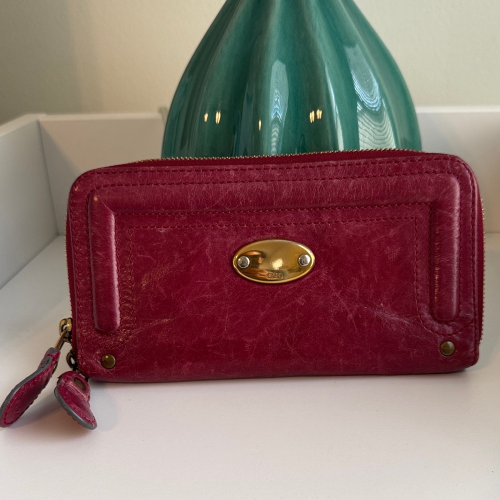 Chloe Leather Zip Wallet